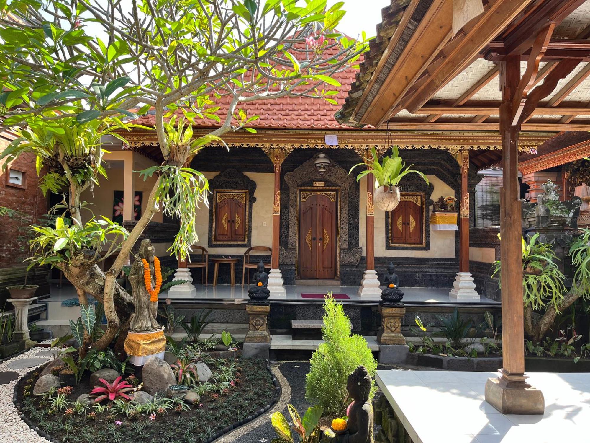 Апартаменты Ananda House Убуд Экстерьер фото